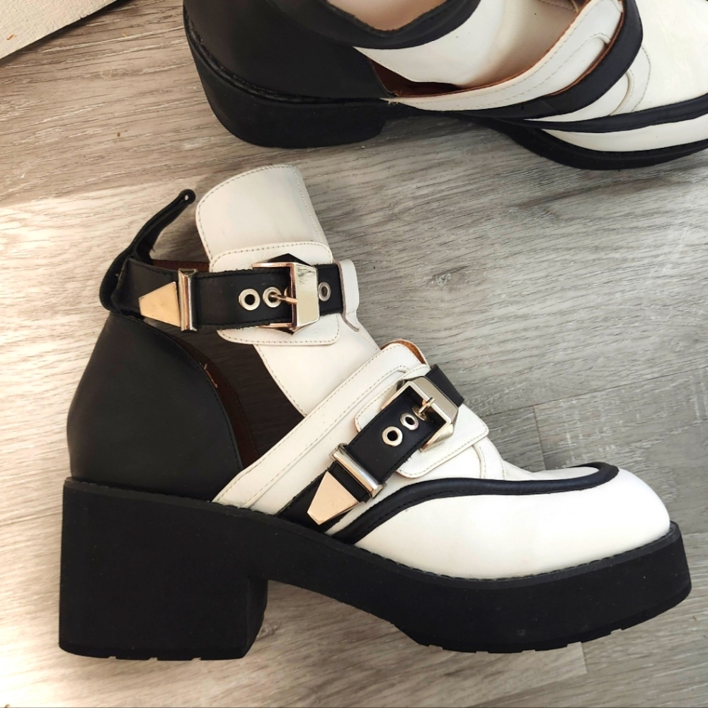 Jeffrey campbell coltrane 11